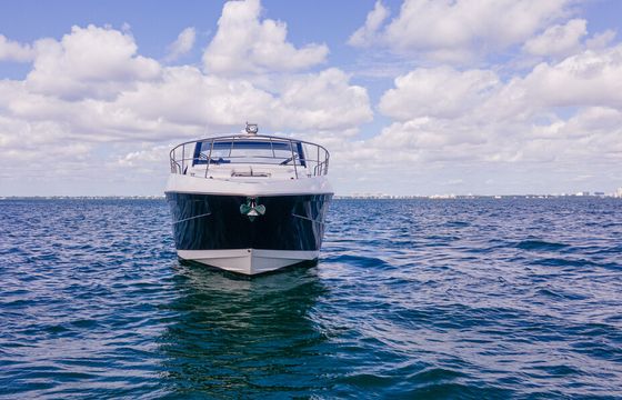 Luxury 39’ Cruisers Yachts Express Coupe Charter in Miami