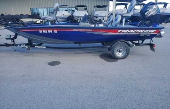 Take Me Fishing - Diamond Lakes Fishing Charter