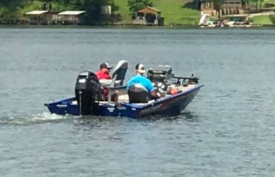 Take Me Fishing - Diamond Lakes Fishing Charter