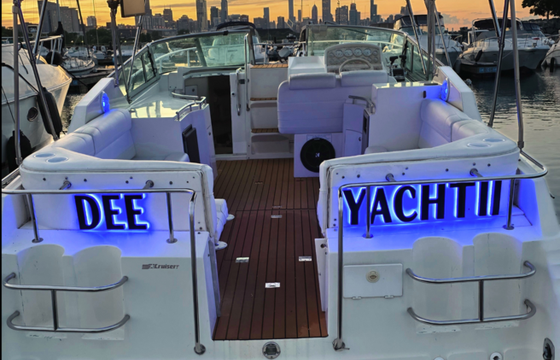 35ft Party Yacht w/ OPEN Seating Area! Playpen-Fireworks + More!