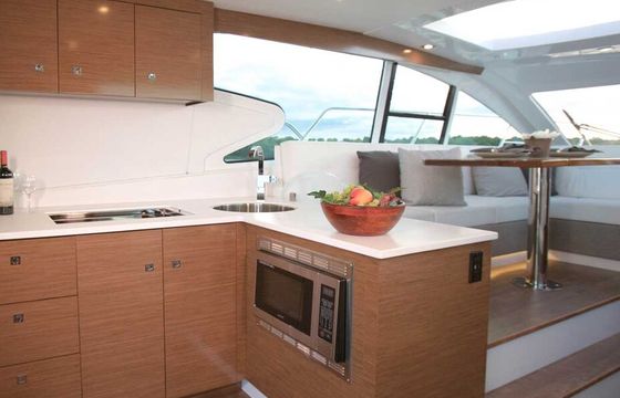 Beautiful New Cruiser Yacht