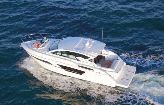 Beautiful New Cruiser Yacht
