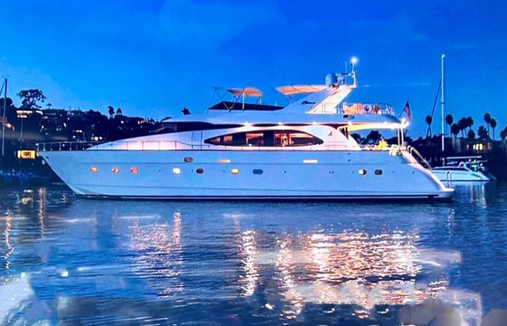 90' Azimut Luxury Super Yacht with Staterooms in Newport Beach