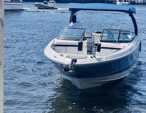 Fort Lauderdale Breeze — 34' SeaRay