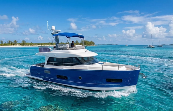 Explore Miami in Style | 45’ Azimut Magellano