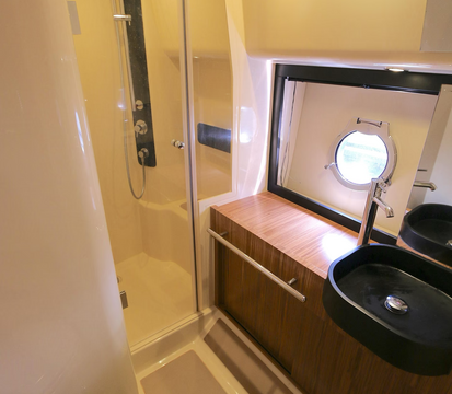 Explore Miami in Style | 45’ Azimut Magellano