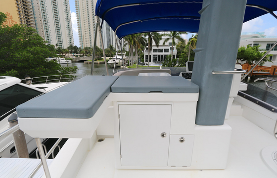 Explore Miami in Style | 45’ Azimut Magellano