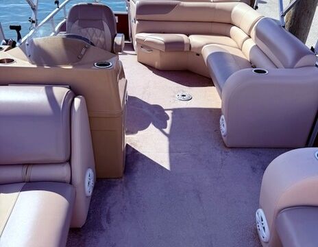 Lowe Pontoons for 12 ppl at Orange Beach