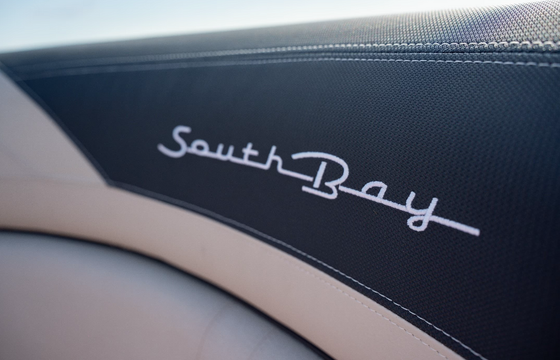 Luxury Tritoon | Sandbar Party & Dolphin Cruises