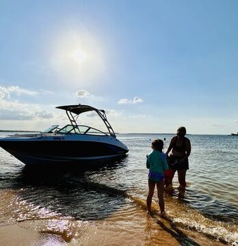 Family Jet Boat – Lake Conroe, Houston.