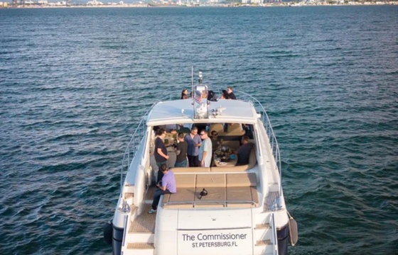 Princess 58 – Luxury Yacht Experience to Palomino Islands