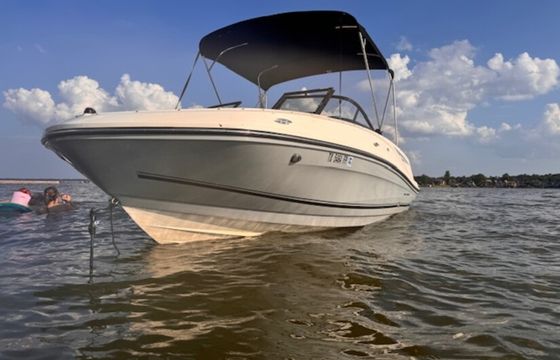 2017 Bayliner VR5 Get On The Lake &amp; GO!