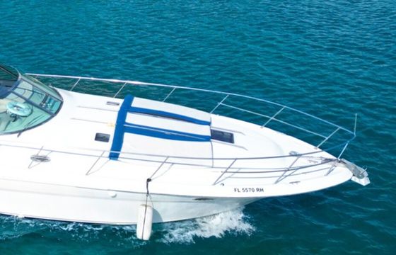 Enjoy "Venezzia" in Miami with Sundancer II 44FT!