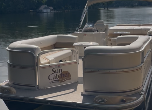 Luxurious 25ft G3 Sun Catcher Pontoon Boat, 12 People, Private Side