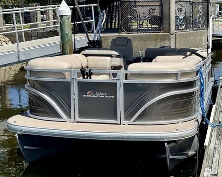 2024 Suntracker Party Barge in Daytona Beach for intracoastal fun!