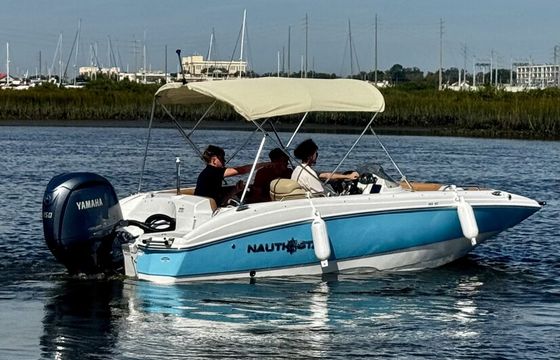 New NauticStar Cruiser: Modern Features, Stunning Style