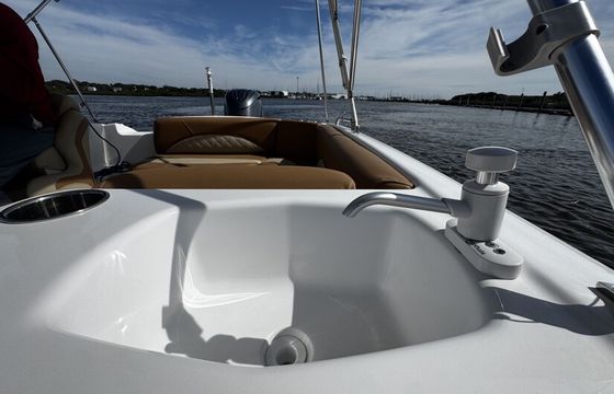 New NauticStar Cruiser: Modern Features, Stunning Style