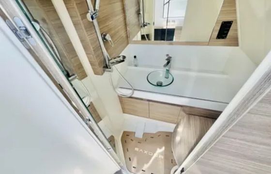 Escape to Lake Erie's Horizon: Charter the Saxdor 400 GTO!