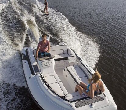 High end boat with the smooth, dry ride! Eastern Shore Boat Vacation!