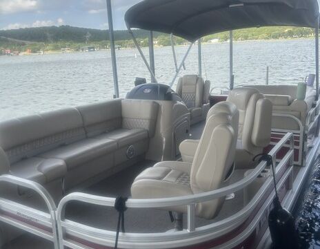 Make Family Memories of a Lifetime tubing, fishing, and skiing.