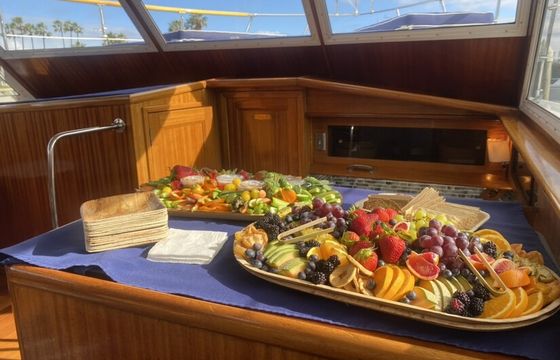 30-Passenger Luxury Yacht for Harbor Cruises in Huntington Beach