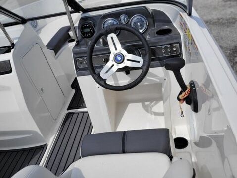 2024 Bayliner VR4 OB | South Conway Rentals * Cruise Orlando