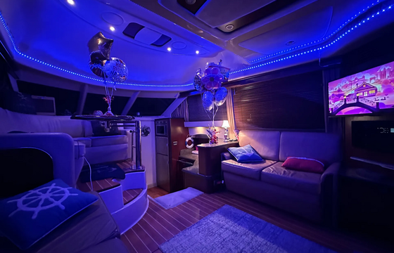 Luxury 45’ Rockstar Experience | Private Yacht Charter