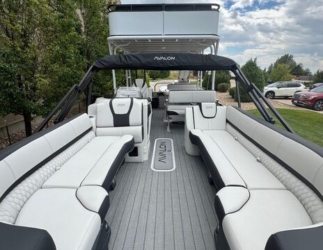 Top Deck w/ Slide Tritoon