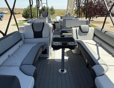 Top Deck w/ Slide Tritoon