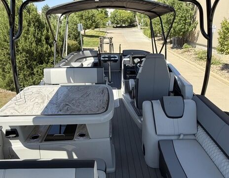 Top Deck w/ Slide Tritoon