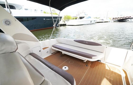 37ft Sea Ray Sundancer Yacht in Miami, Florida!