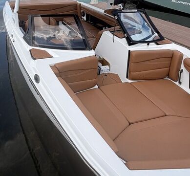 Luxury Lake Austin Experience | Axis A225