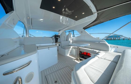 Azimut Yacht | Charter up to 13