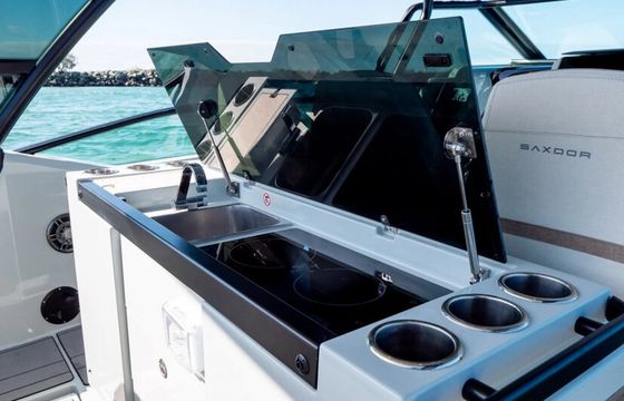 Sexiest boat you can rent on Lake Norman!