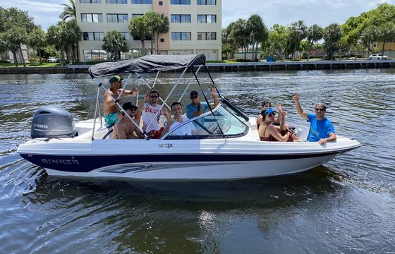 Best price in town, Rinker QX18 18' 8 ppl. 115HP in HOLLYWOOD