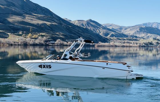 2026 Axis A245 Ultimate Surfboat