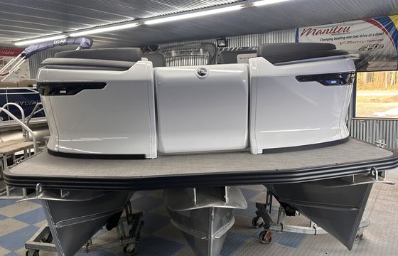 2024 Manitou Cruise Switchback 22 Max Pontoon *Private Side Only*