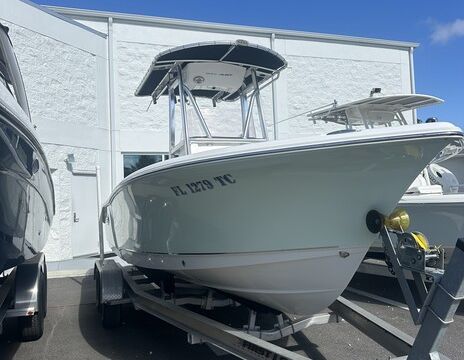 21 foot sea hunt fishing boat / center console