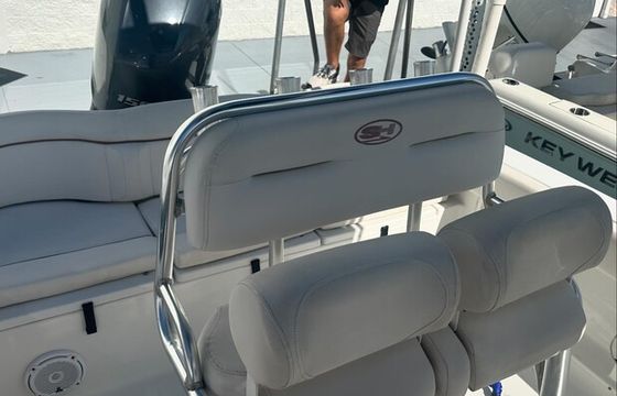 21 foot sea hunt fishing boat / center console