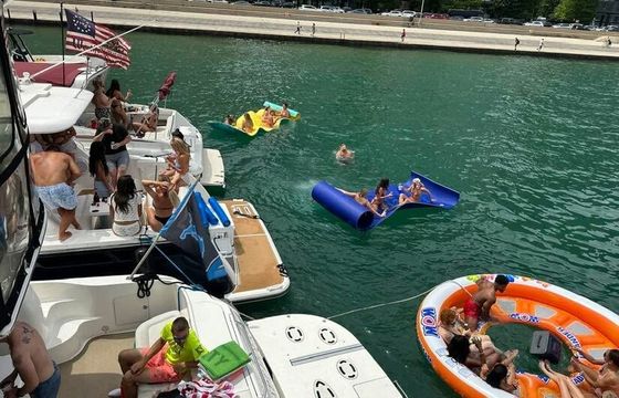 Chicago Exclusive Floating Lounge