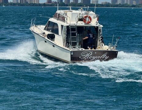 Catch Big Fish on Lake Michigan – 36' Private Fishing Charter!