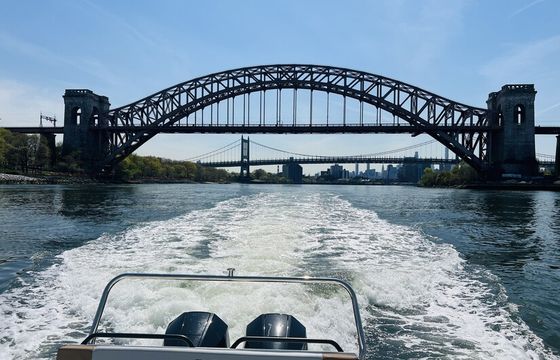 Explore the Long Island Sound in Comfort and Style