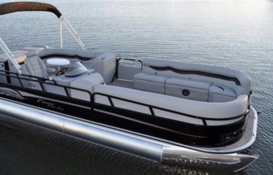 Encore Pontoon in Lake of the Ozarks!