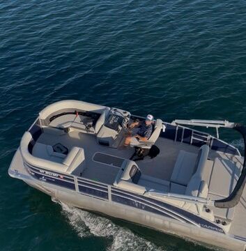Brand New Tritoon on Keuka Lake