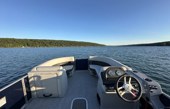 Brand New Tritoon on Keuka Lake