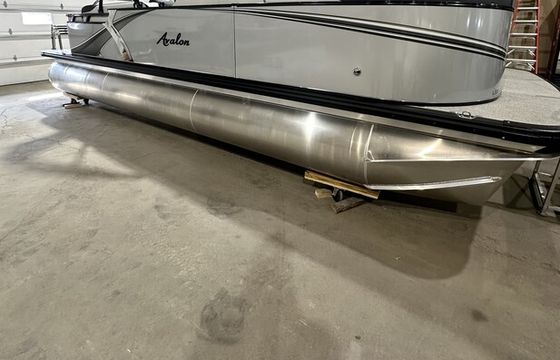 25ft TriToon Available in Dover, MI!