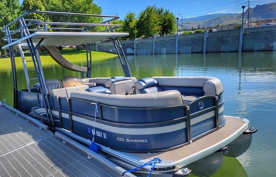 2018 Premier Sunspree 220 – Upper Decker with Slide