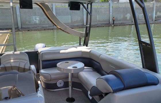 2018 Premier Sunspree 220 – Upper Decker with Slide