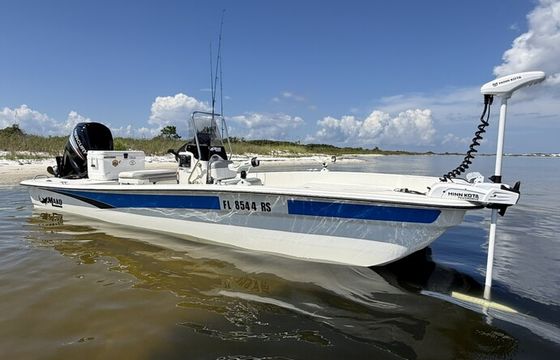 Captain Your Own Flats Adventure | 17ft Mako Pro Skiff (75HP)