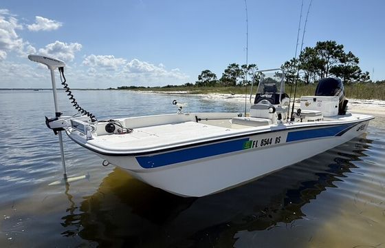 Captain Your Own Flats Adventure | 17ft Mako Pro Skiff (75HP)